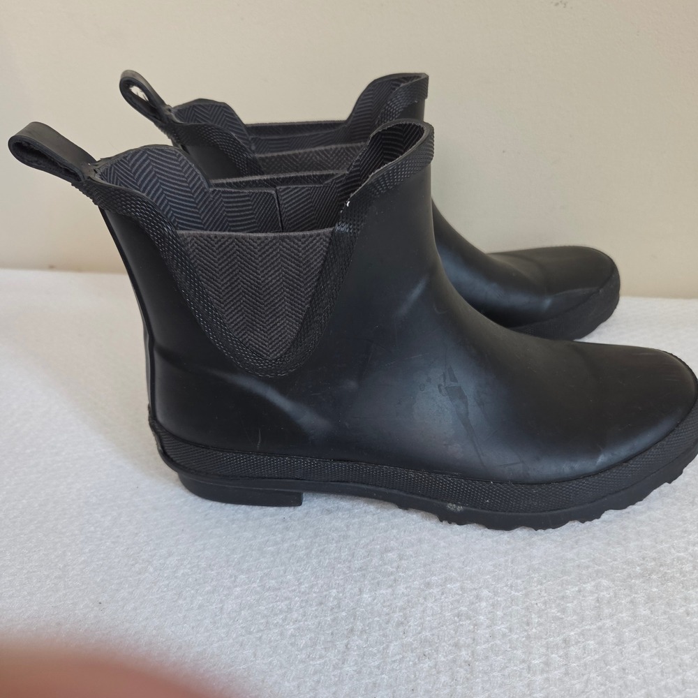 Chaps AEVA-BO-RAI Women Black Chelsea Rubber Rain Boots Size 8B